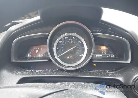 2018 Toyota Yaris Ia из США, поврежденный, VIN 3MYDLBYV6JY318850